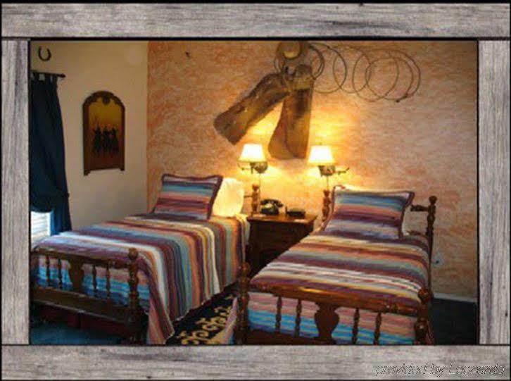Desert Sol Bed & Breakfast 土桑 外观 照片